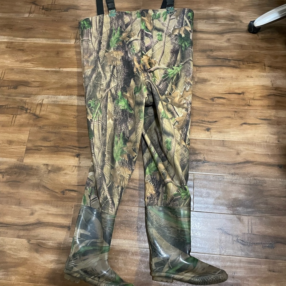 Waders size 10 boot. Excellent condition